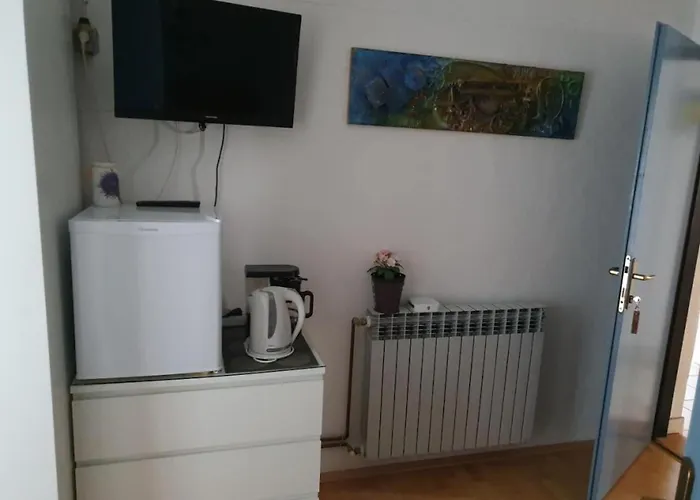 Lägenhet Duga House S6